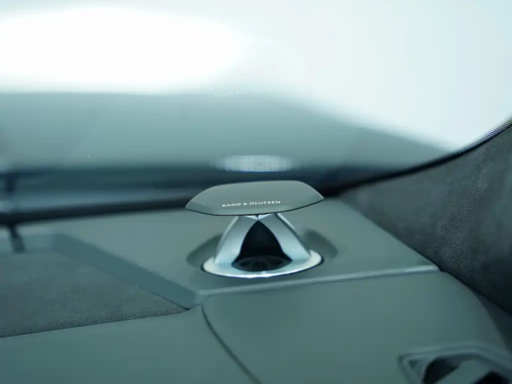 Lamborghini Lamborghini Urus 2021 4.0T V8 2020 - thumbnail 16