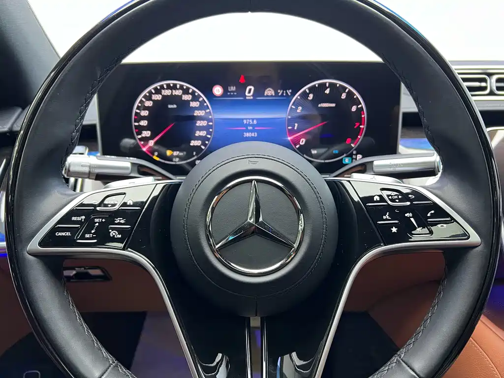 Mercedes-Benz Maybach S-Class 2023 S 480 4MATIC 2023 - thumbnail 12