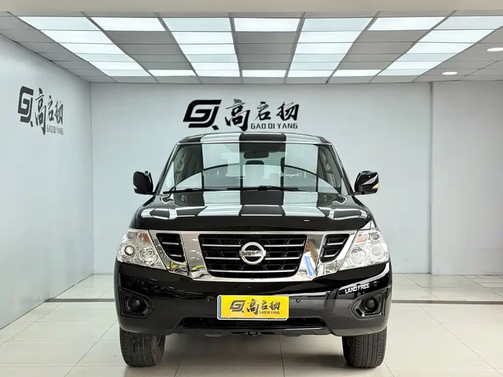Nissan Nissan Patrol 2018 4.0L Premium 2018 - thumbnail 2