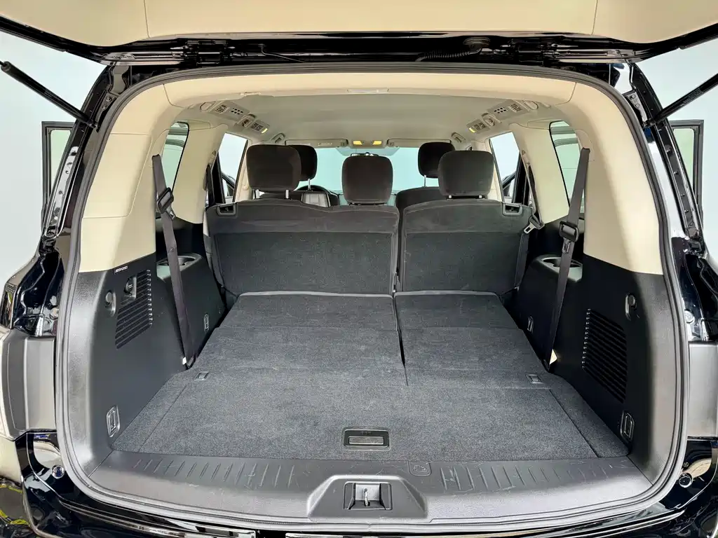 Nissan Nissan Patrol 2018 4.0L Premium 2018 - thumbnail 20