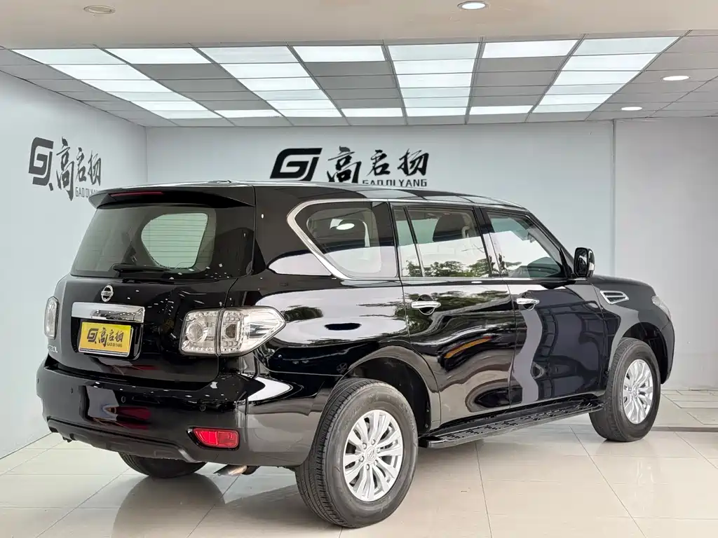 Nissan Nissan Patrol 2018 4.0L Premium 2018 - thumbnail 22