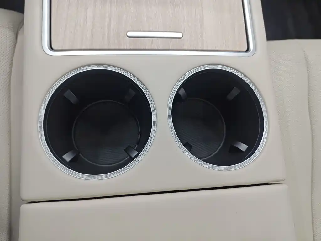 Zhijie Aito R7 2025 Extended Range 251km Max 2025 - thumbnail 13