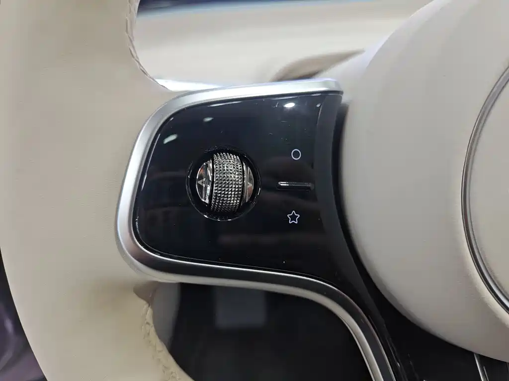 Zhijie Aito R7 2025 Extended Range 251km Max 2025 - thumbnail 18