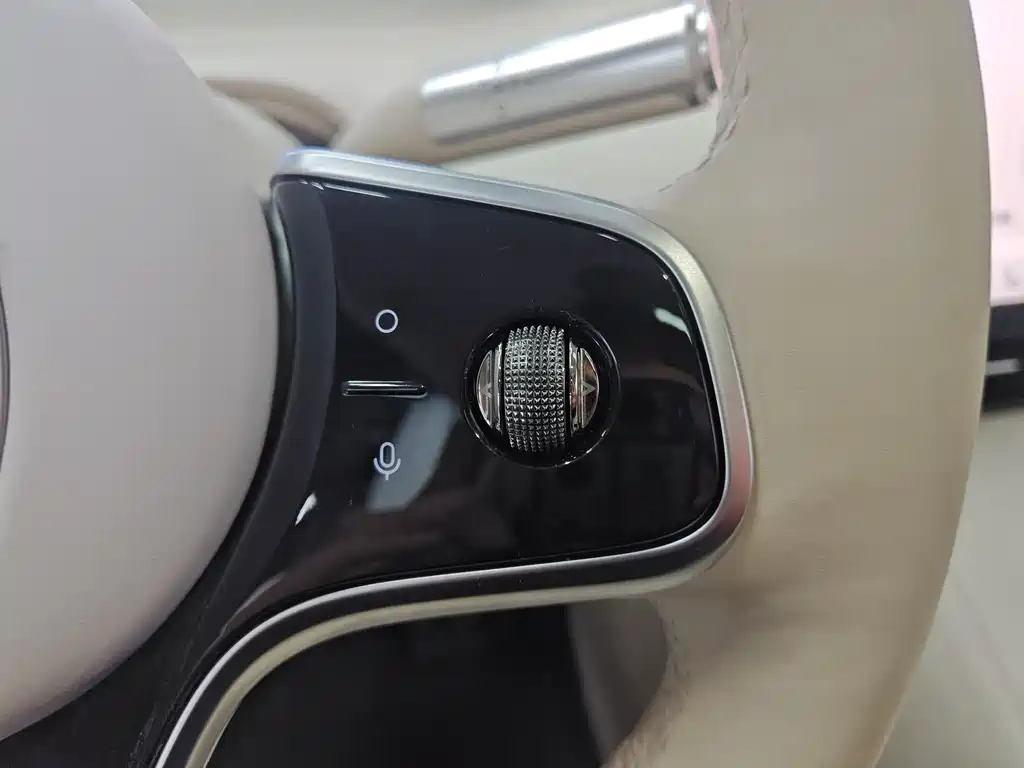 Zhijie Aito R7 2025 Extended Range 251km Max 2025 - thumbnail 19