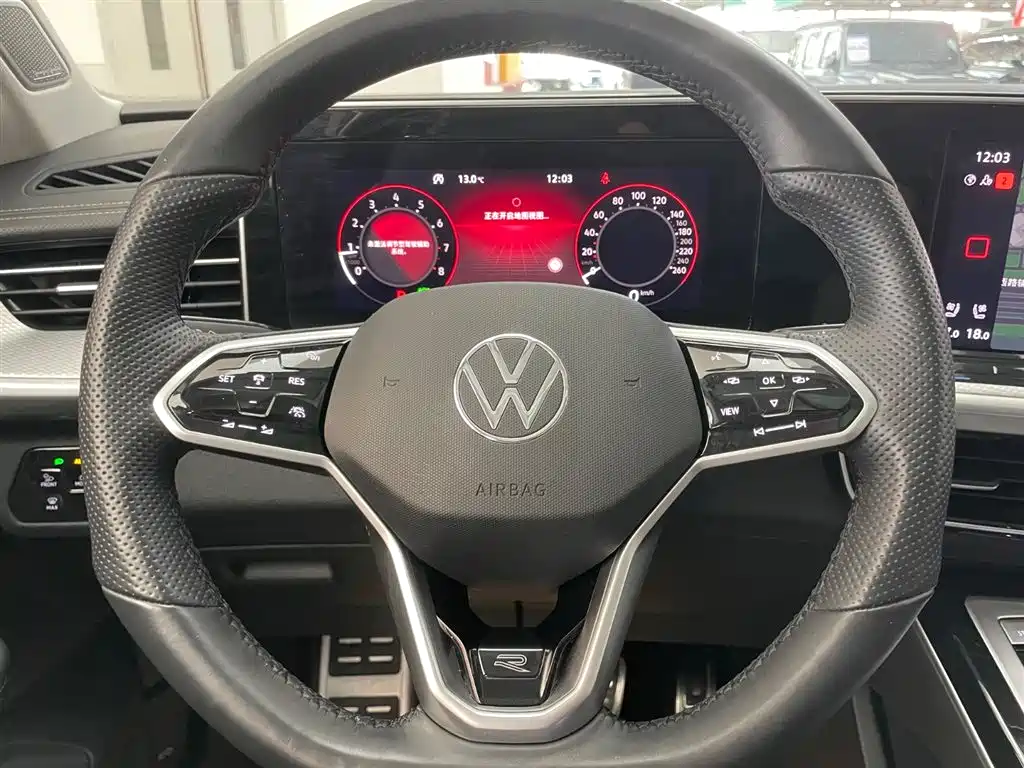 Volkswagen Lantu 2023 380TSI 4MOTION R-Line First Edition 2023 - thumbnail 13