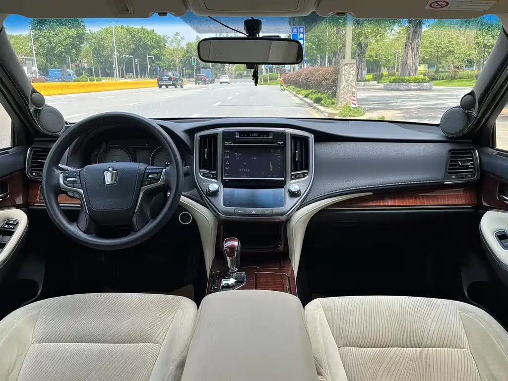 Toyota Crown 2015 2.5L Standard Edition 2015 - thumbnail 5