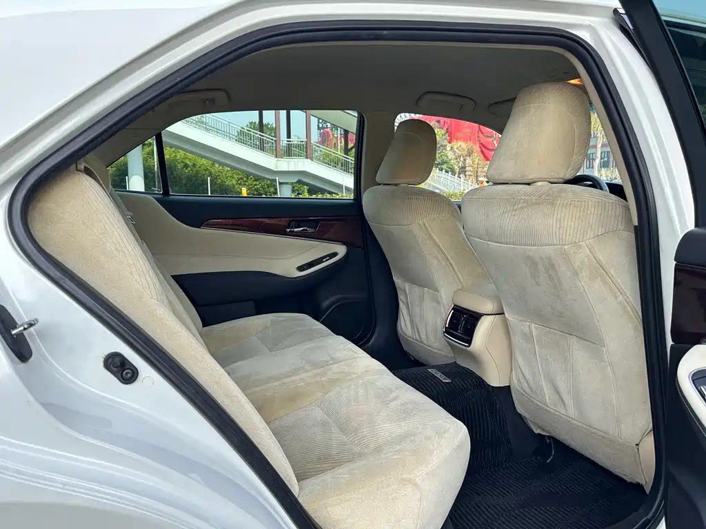 Toyota Crown 2015 2.5L Standard Edition 2015 - thumbnail 18