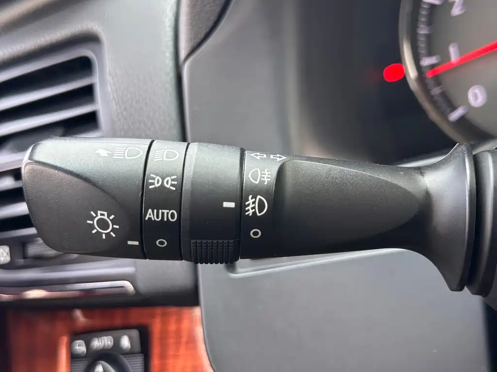 Toyota Crown 2015 2.5L Standard Edition 2015 - thumbnail 26