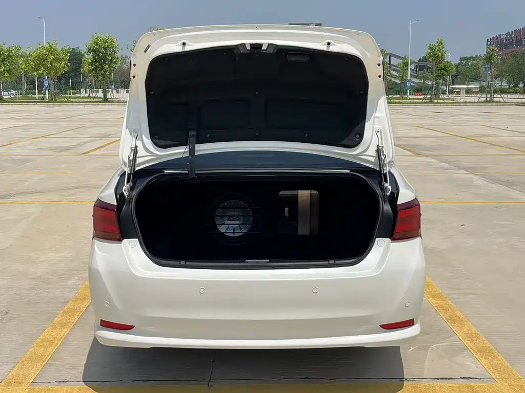 Toyota Crown 2015 2.5L Standard Edition 2015 - thumbnail 27