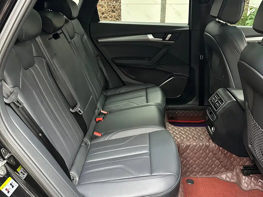 Audi Audi Q5L 2024 40 TFSI Luxury Dynamic Model 2024 - thumbnail 8
