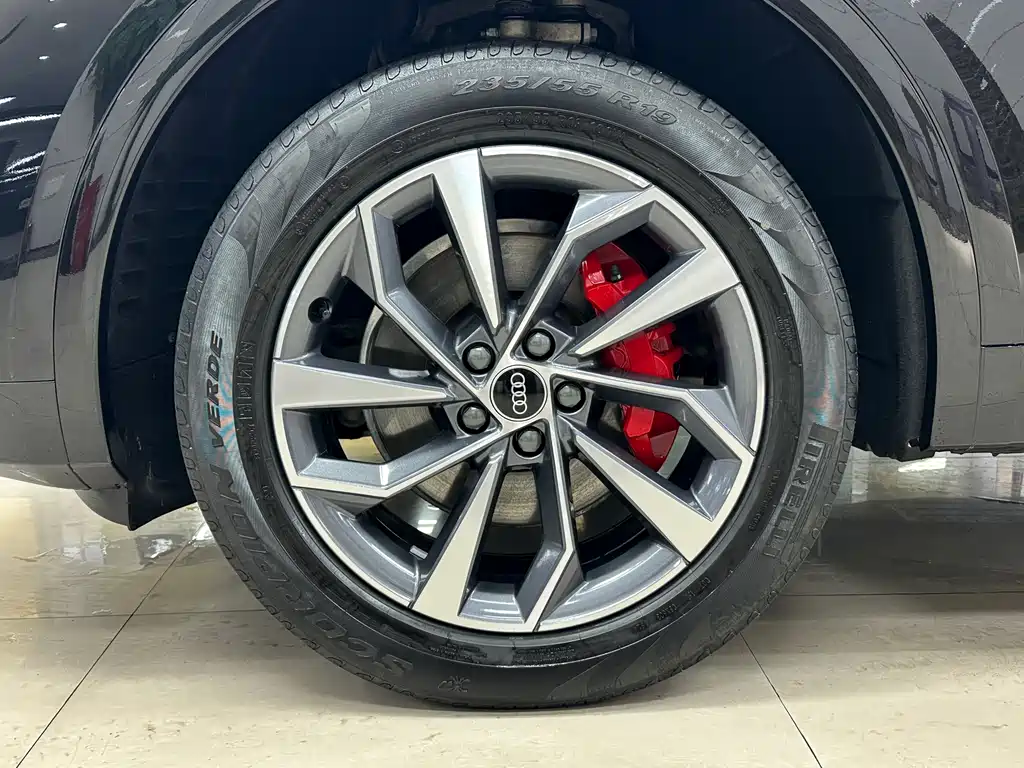 Audi Audi Q5L 2024 40 TFSI Luxury Dynamic Model 2024 - thumbnail 23