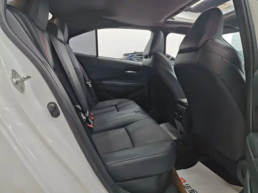 Toyota Toyota Corolla 2021 Model Hybrid 1.8H E-CVT Sport Edition 2021 - thumbnail 9