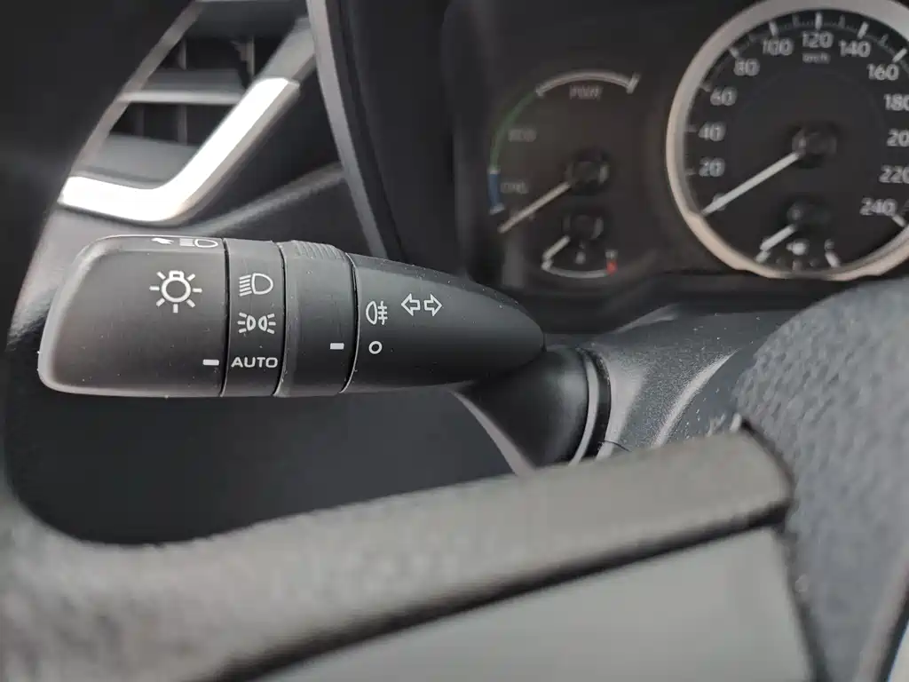 Toyota Toyota Corolla 2021 Model Hybrid 1.8H E-CVT Sport Edition 2021 - thumbnail 13