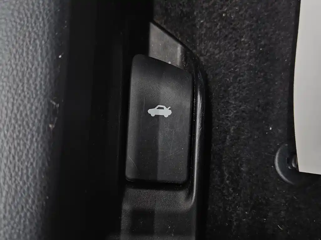 Toyota Toyota Corolla 2021 Model Hybrid 1.8H E-CVT Sport Edition 2021 - thumbnail 22
