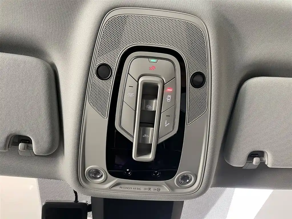 Audi Audi Q7 2023 45 TFSI quattro S line Sport 2024 - thumbnail 25