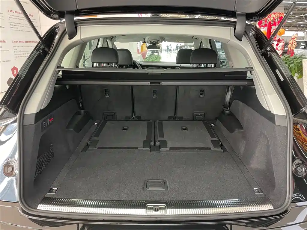 Audi Audi Q7 2023 45 TFSI quattro S line Sport 2024 - thumbnail 29