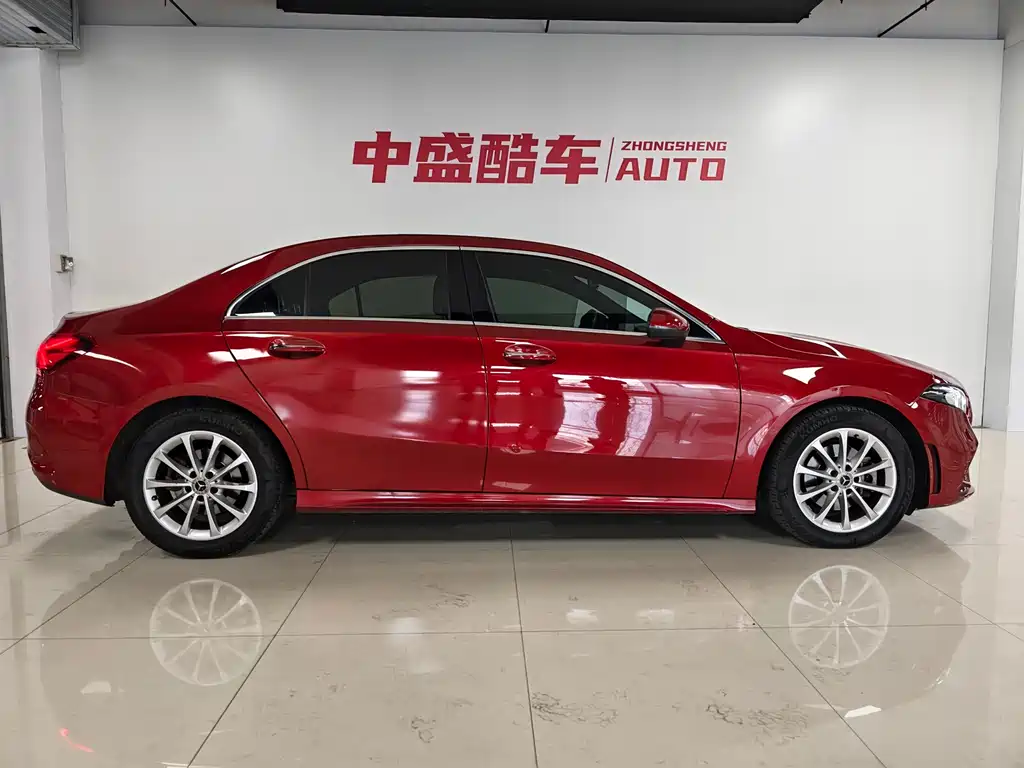 Mercedes-Benz Mercedes-Benz A-Class 2019 A 200 L Sport Sedan 2019 - thumbnail 7