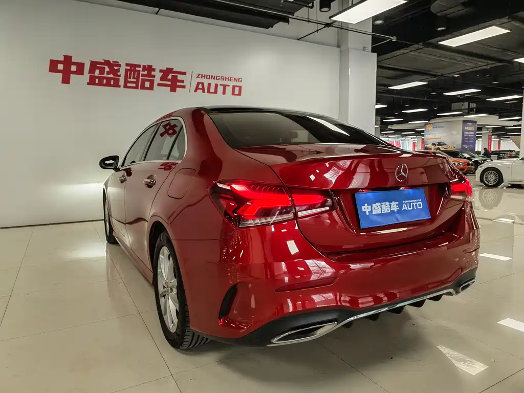Mercedes-Benz Mercedes-Benz A-Class 2019 A 200 L Sport Sedan 2019 - thumbnail 21