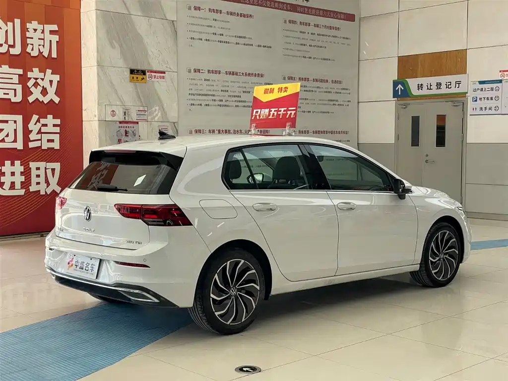 Volkswagen Volkswagen Golf 2023 280TSI DSG Pro 2023 - thumbnail 6