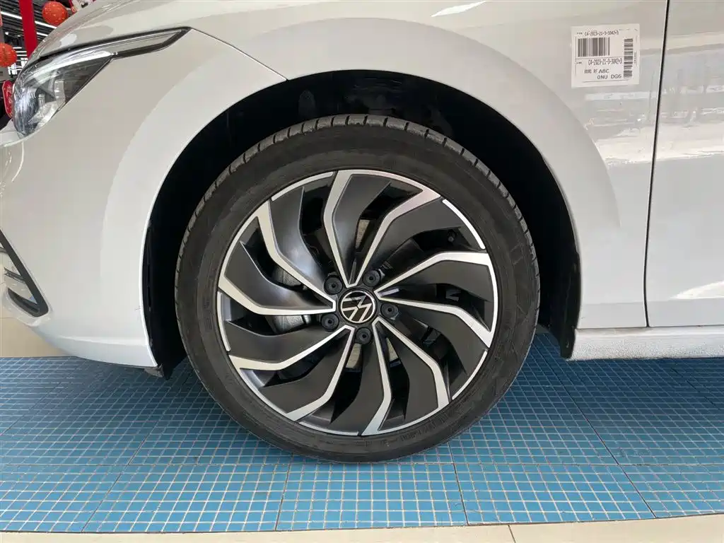 Volkswagen Volkswagen Golf 2023 280TSI DSG Pro 2023 - thumbnail 25