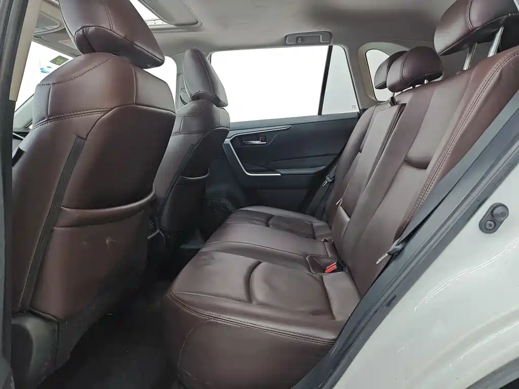Toyota RAV4 2020 2.0L CVT 2WD Fashion Edition 2020 - thumbnail 7