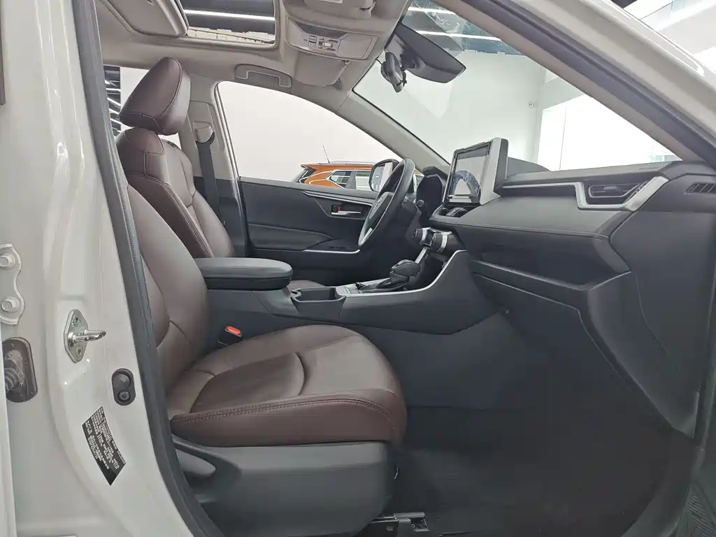 Toyota RAV4 2020 2.0L CVT 2WD Fashion Edition 2020 - thumbnail 8