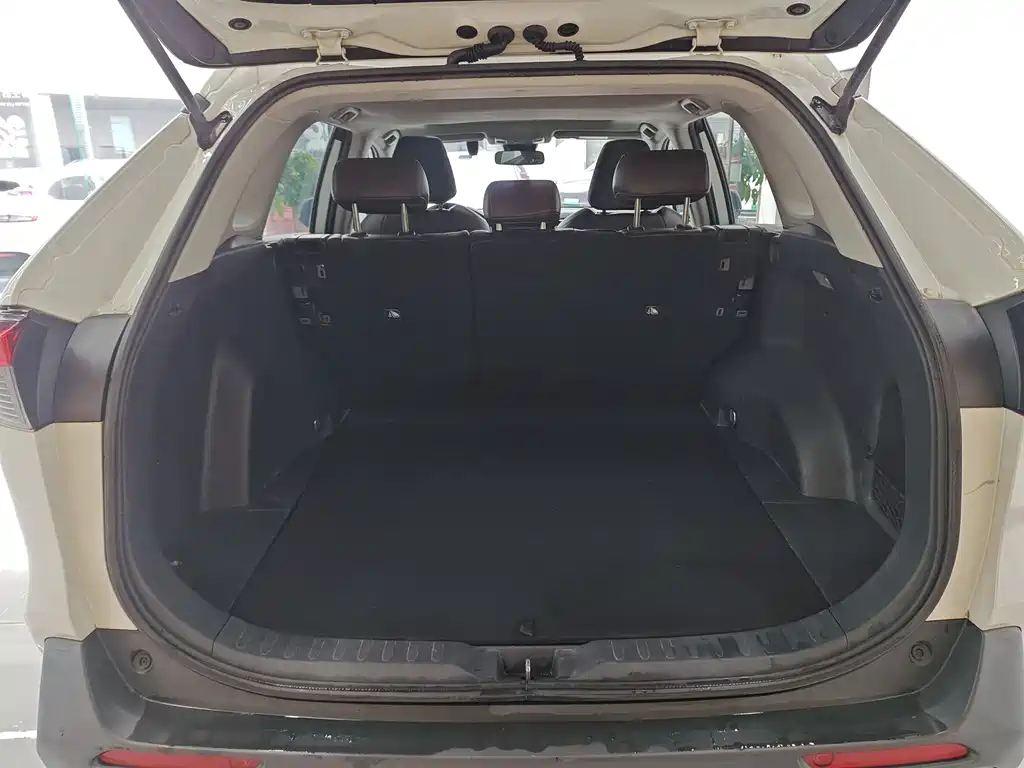 Toyota RAV4 2020 2.0L CVT 2WD Fashion Edition 2020 - thumbnail 27