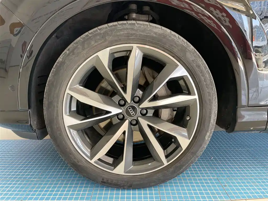 Audi Audi Q7 2022 55 TFSI quattro S line Sport Package 2023 - thumbnail 30