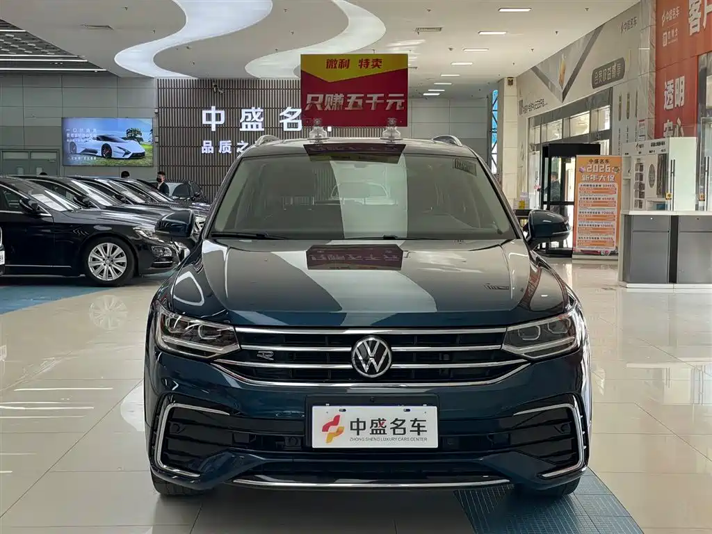 Volkswagen Volkswagen Tiguan L 2022 330TSI Automatic 2WD R-Line Premium Edition 2022 - thumbnail 2