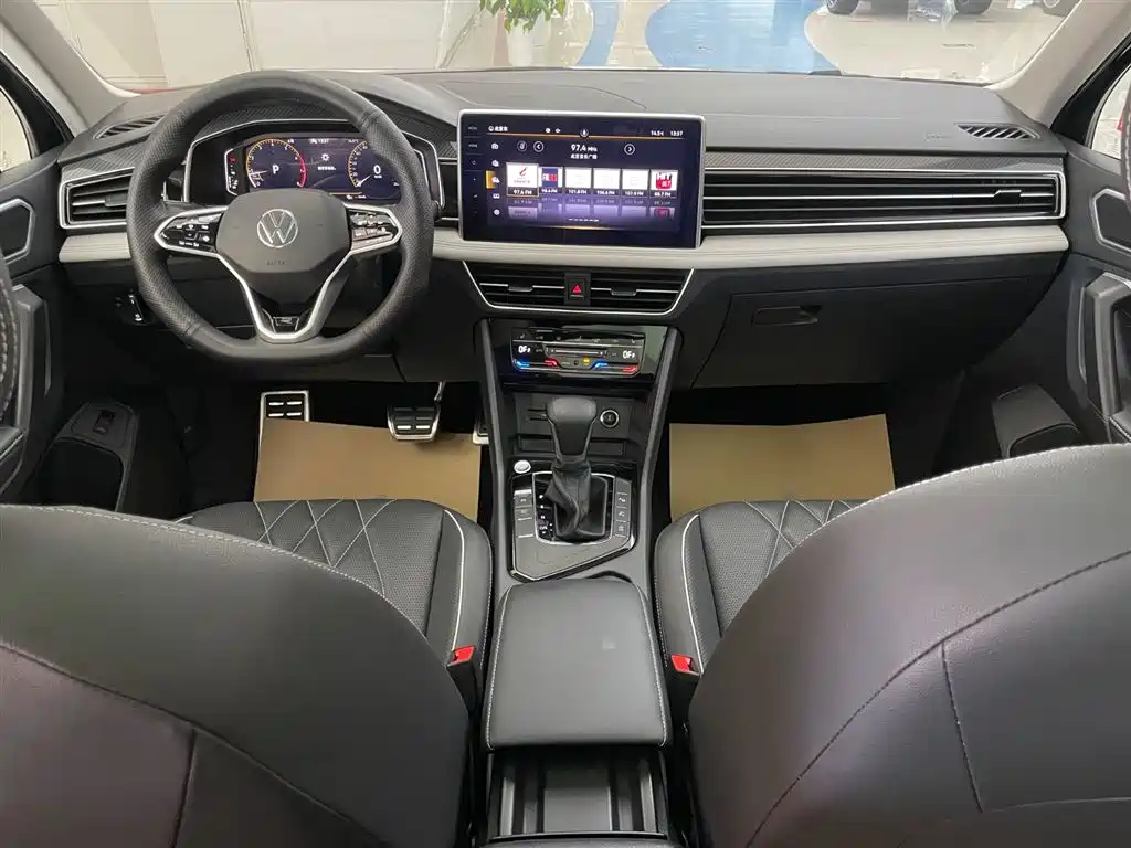Volkswagen Volkswagen Tiguan L 2022 330TSI Automatic 2WD R-Line Premium Edition 2022 - thumbnail 16
