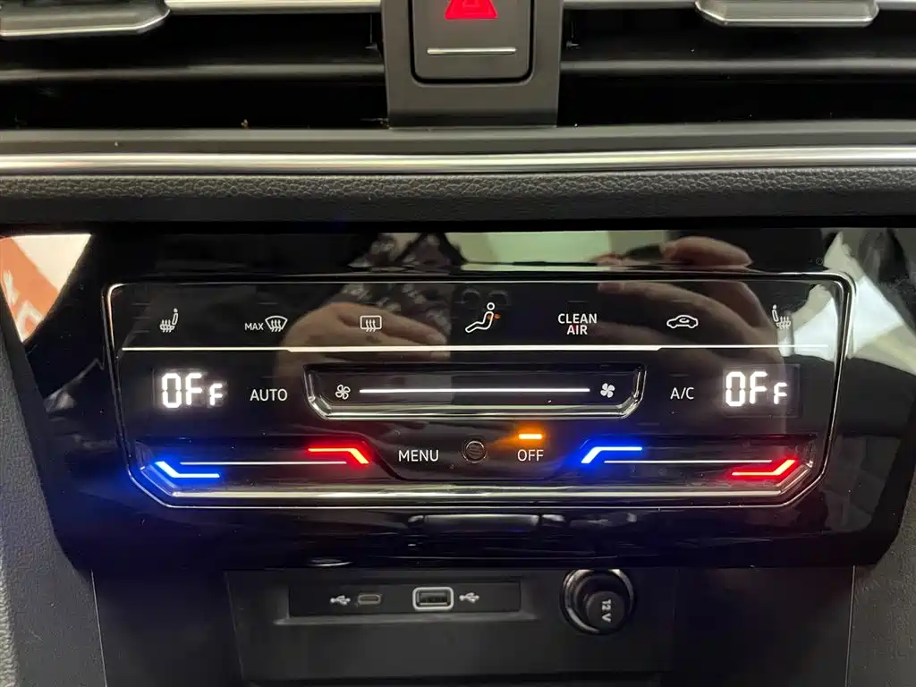 Volkswagen Volkswagen Tiguan L 2022 330TSI Automatic 2WD R-Line Premium Edition 2022 - thumbnail 24