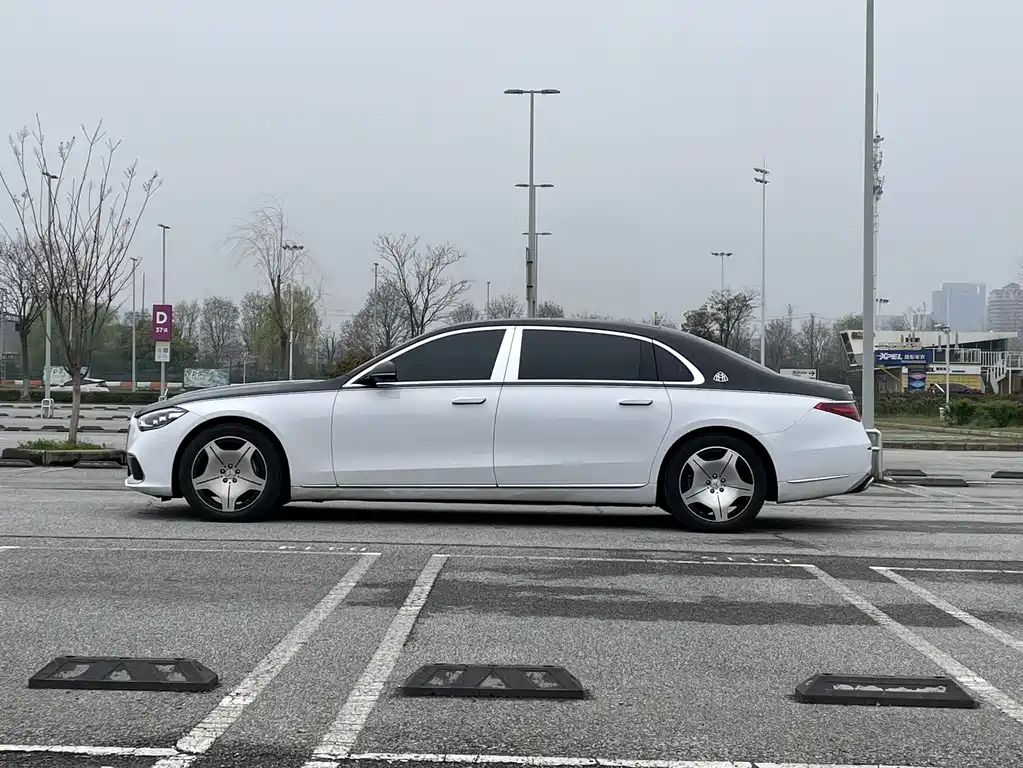 Mercedes-Benz Maybach S-Class 2025 S 480 4MATIC 2025 - thumbnail 4