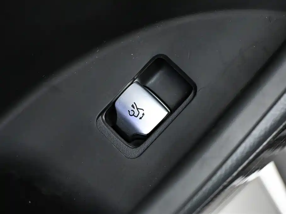 Mercedes-Benz Mercedes-Benz E-Class 2024 E 300 L Luxury 2024 - thumbnail 22