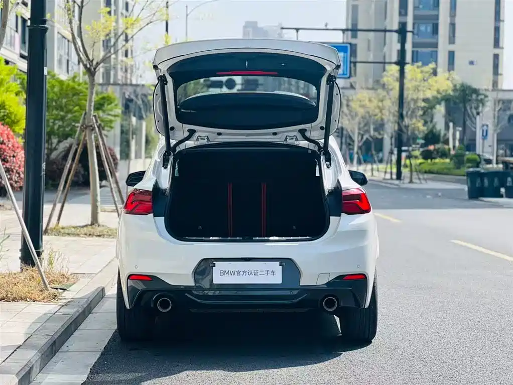 BMW BMW X2 sDrive25i M Sport Package Premium 2020 - thumbnail 6