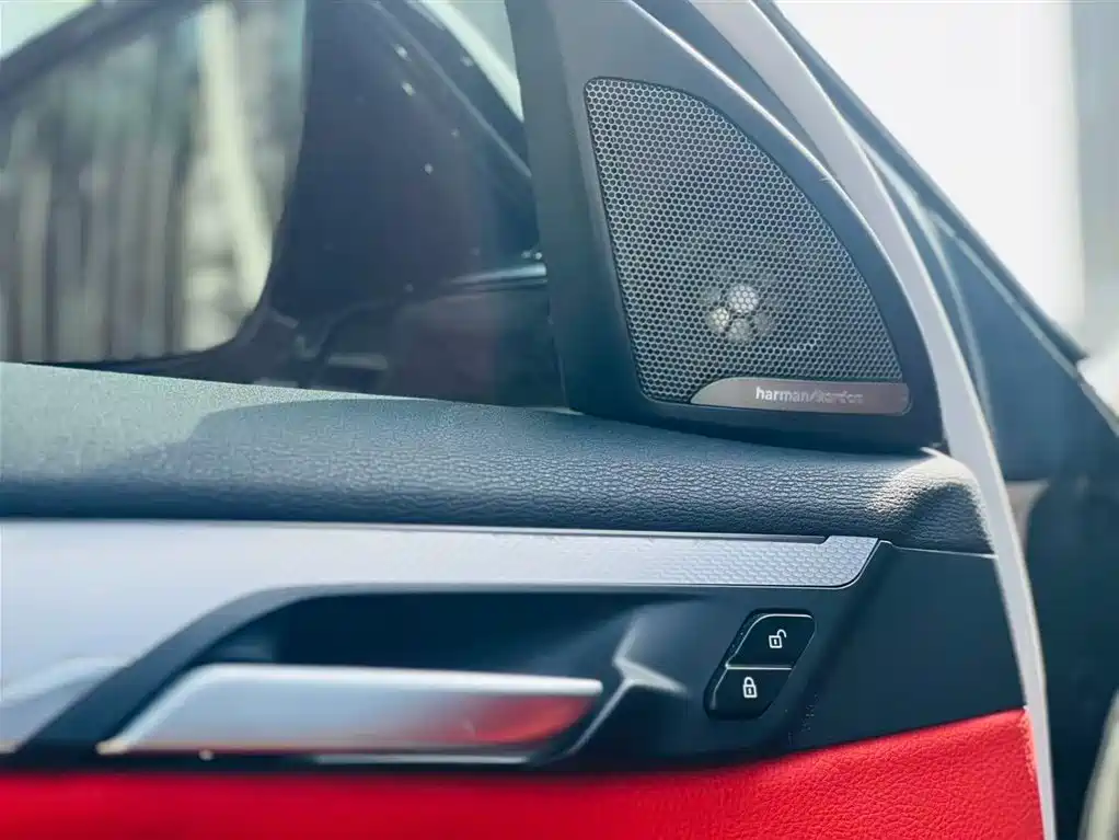 BMW BMW X2 sDrive25i M Sport Package Premium 2020 - thumbnail 8