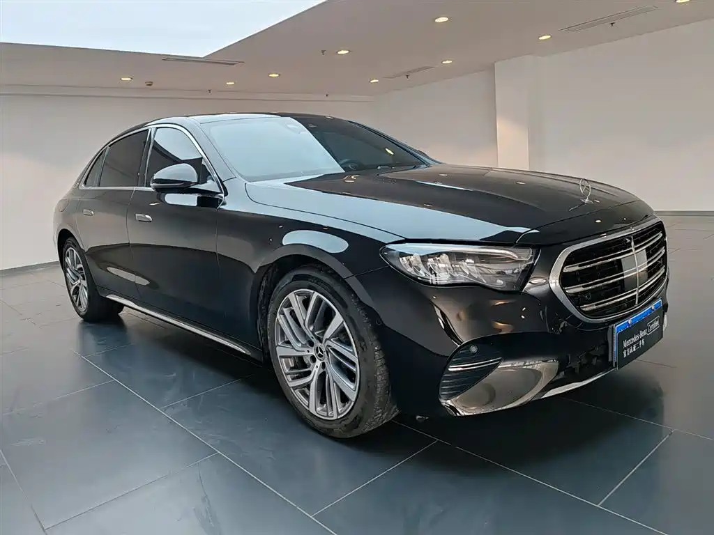 Mercedes-Benz Mercedes-Benz E-Class 2025 E 300 L Fashion Edition 2025 - thumbnail 2