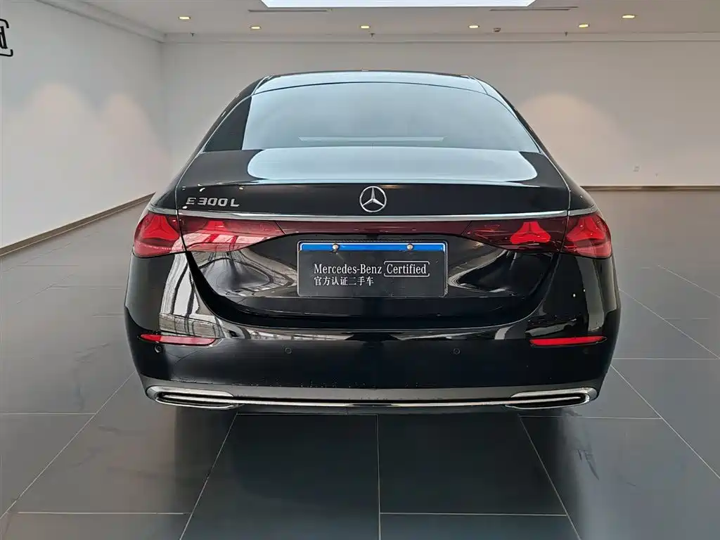 Mercedes-Benz Mercedes-Benz E-Class 2025 E 300 L Fashion Edition 2025 - thumbnail 3