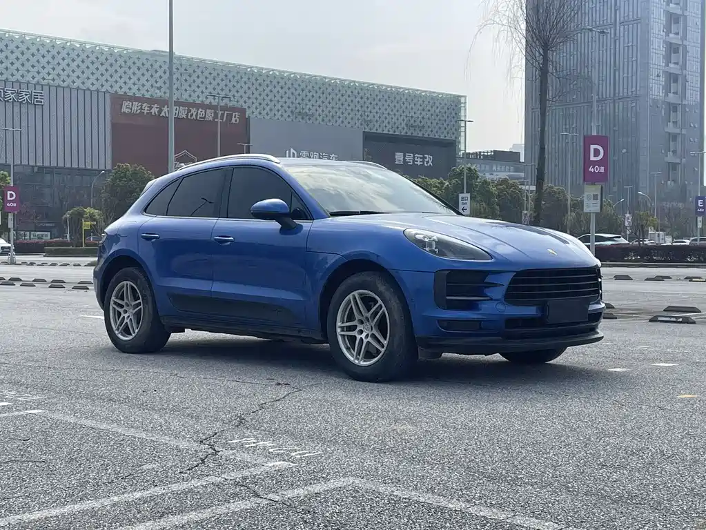 Porsche Porsche Macan 2018 Macan 2.0T 2019 - thumbnail 3