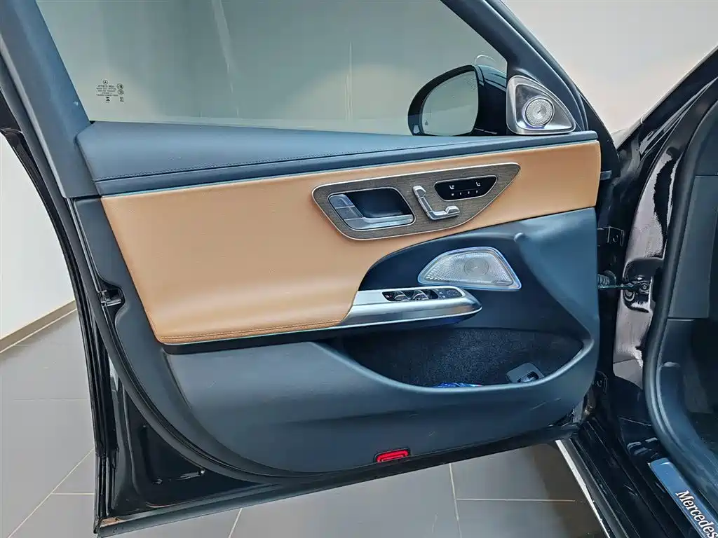 Mercedes-Benz Mercedes-Benz E-Class 2025 E 300 L Fashion Edition 2025 - thumbnail 19