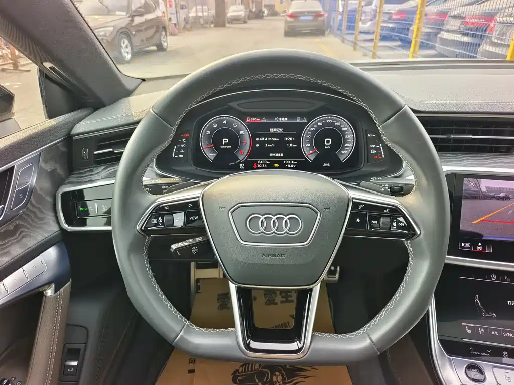 Audi Audi A7L 2024 55TFSI quattro S-line Long Range Black Package 2025 - thumbnail 14