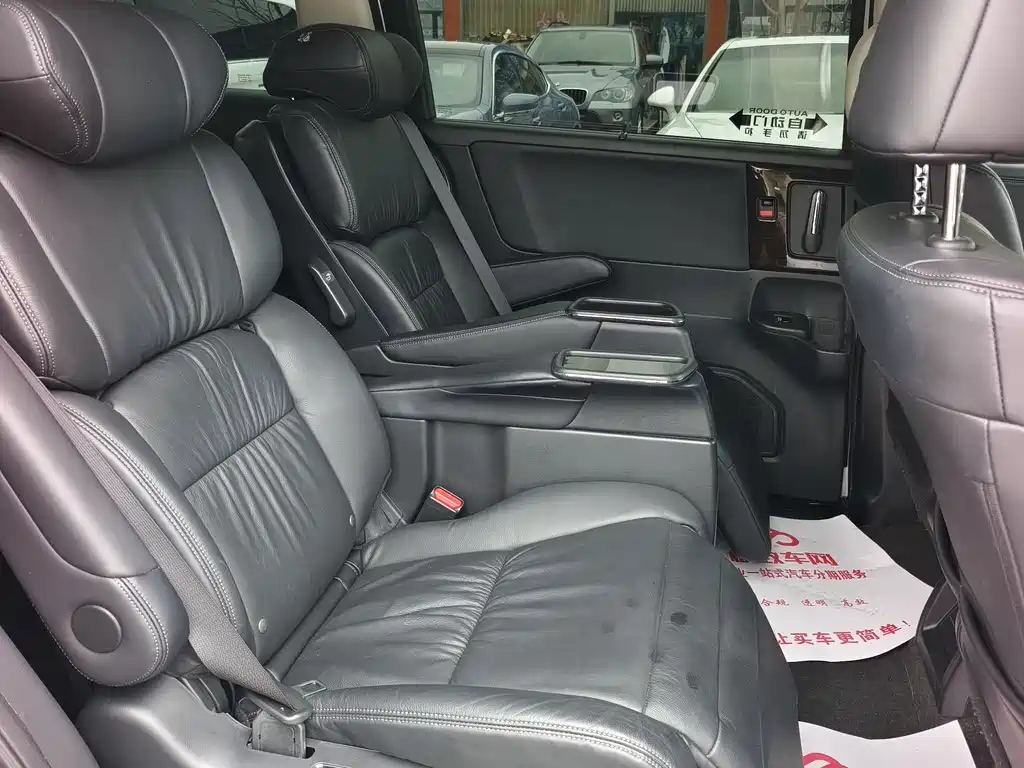 Honda Honda Odyssey 2019 2.0L Elite Version 2020 - thumbnail 8