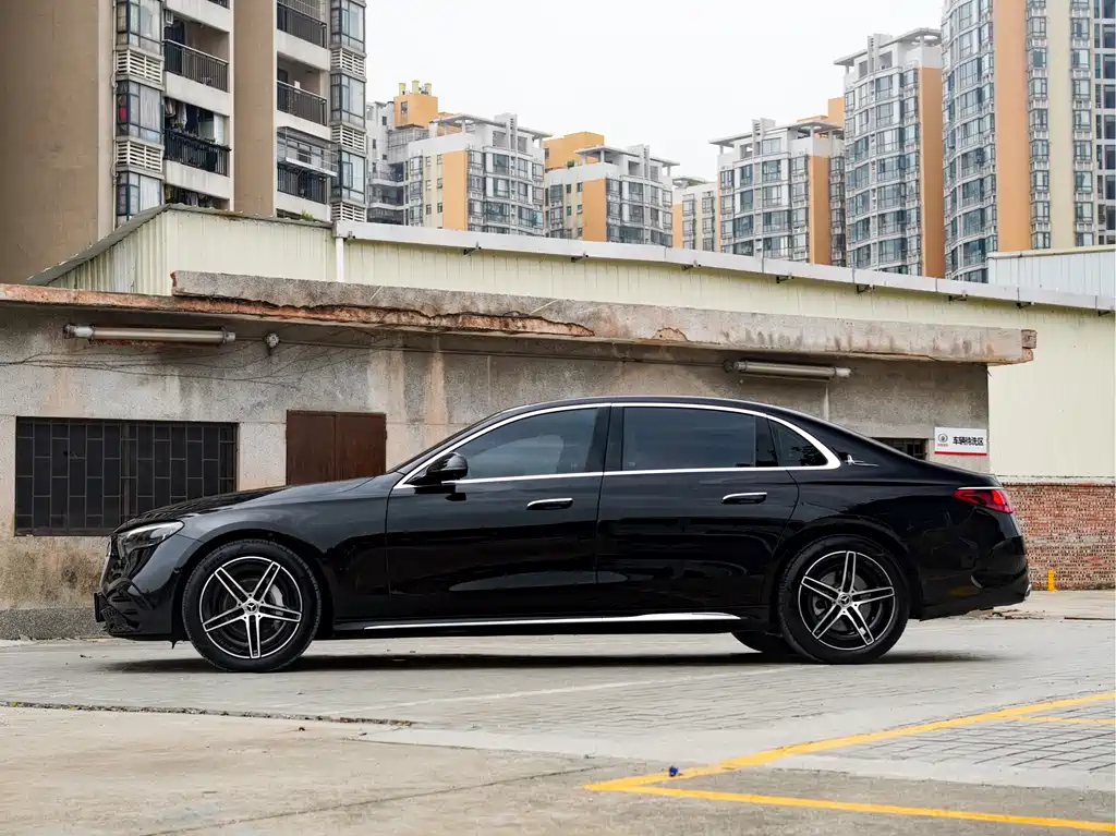 Mercedes-Benz Mercedes-Benz E-Class 2024 E 300 L Luxury Sport Model 2024 - thumbnail 4
