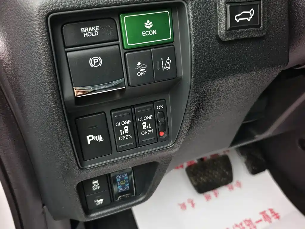 Honda Honda Odyssey 2019 2.0L Elite Version 2020 - thumbnail 14