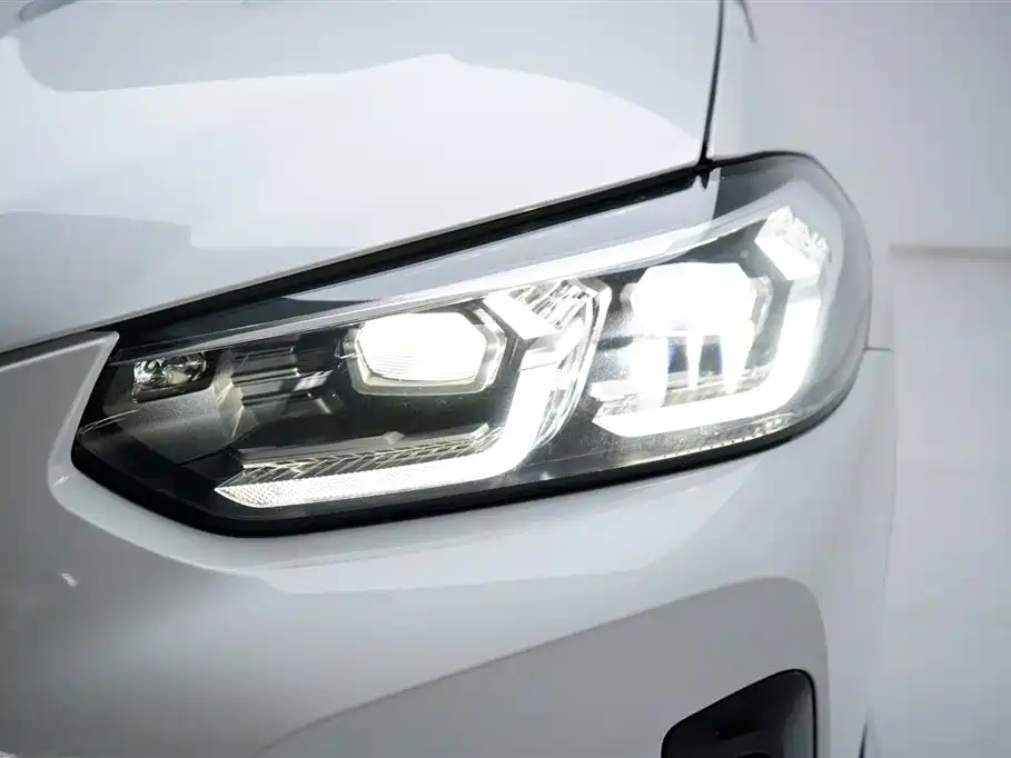 BMW BMW X3 2022 xDrive30i Leading Model M Night Package 2022 - thumbnail 10