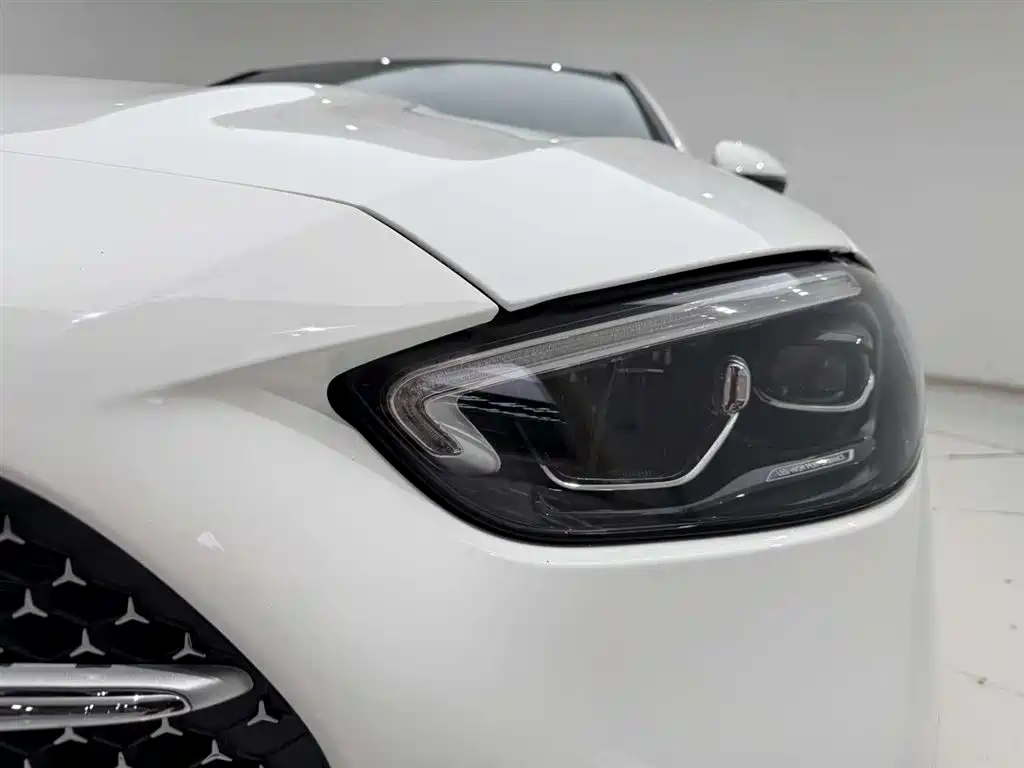 Mercedes-Benz Mercedes-Benz C-Class 2025 Model Year Facelift C 260 L Sport Edition 2025 - thumbnail 2