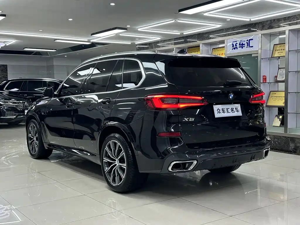 BMW BMW X5 xDrive40i M Sport Package (Imported) 2019 Model 2019 - thumbnail 4