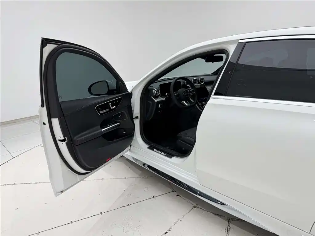 Mercedes-Benz Mercedes-Benz C-Class 2025 Model Year Facelift C 260 L Sport Edition 2025 - thumbnail 13