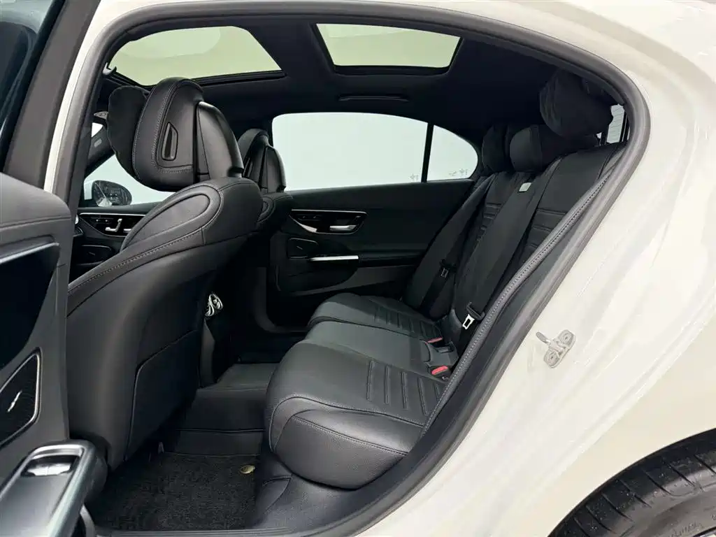 Mercedes-Benz Mercedes-Benz C-Class 2025 Model Year Facelift C 260 L Sport Edition 2025 - thumbnail 17