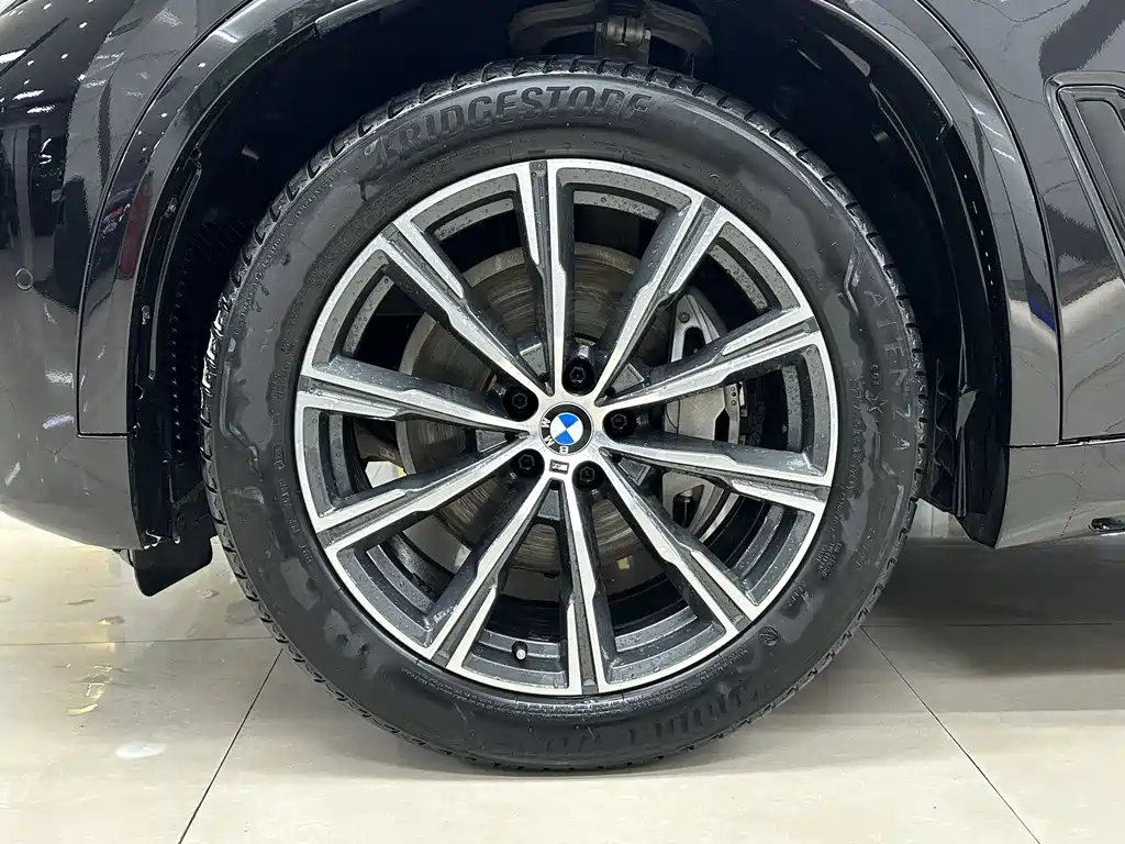 BMW BMW X5 xDrive40i M Sport Package (Imported) 2019 Model 2019 - thumbnail 24