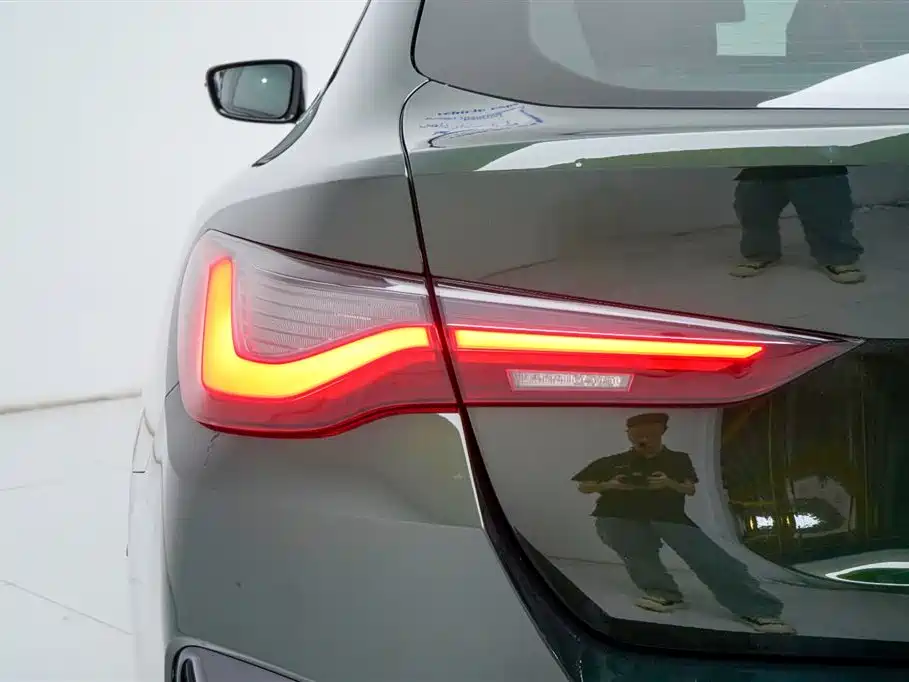 BMW BMW 4 Series 2022 425i Gran Coupe M Sport Shadowline Package 2021 - thumbnail 19